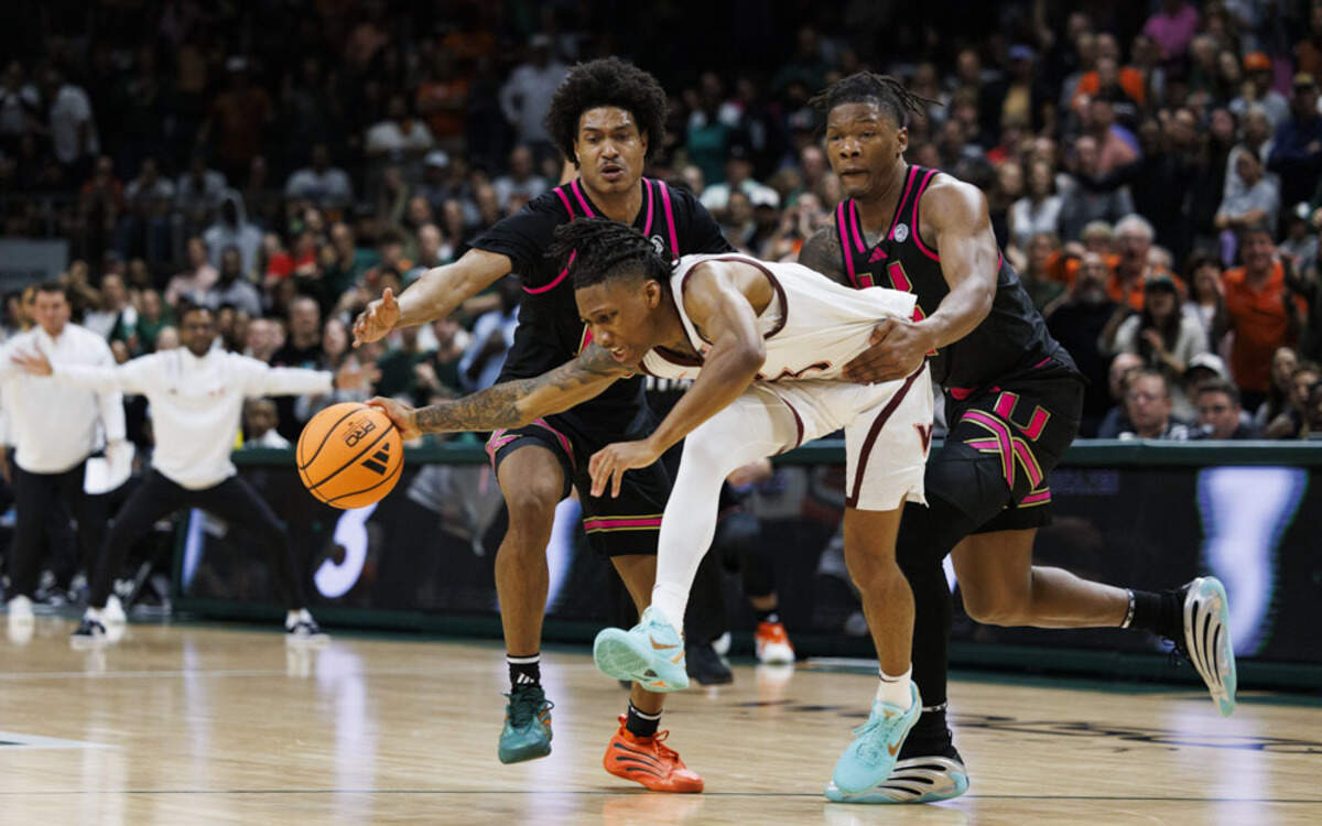 PHOTO GALLERY: Miami Hurricanes beat Virginia Tech | Miami Herald